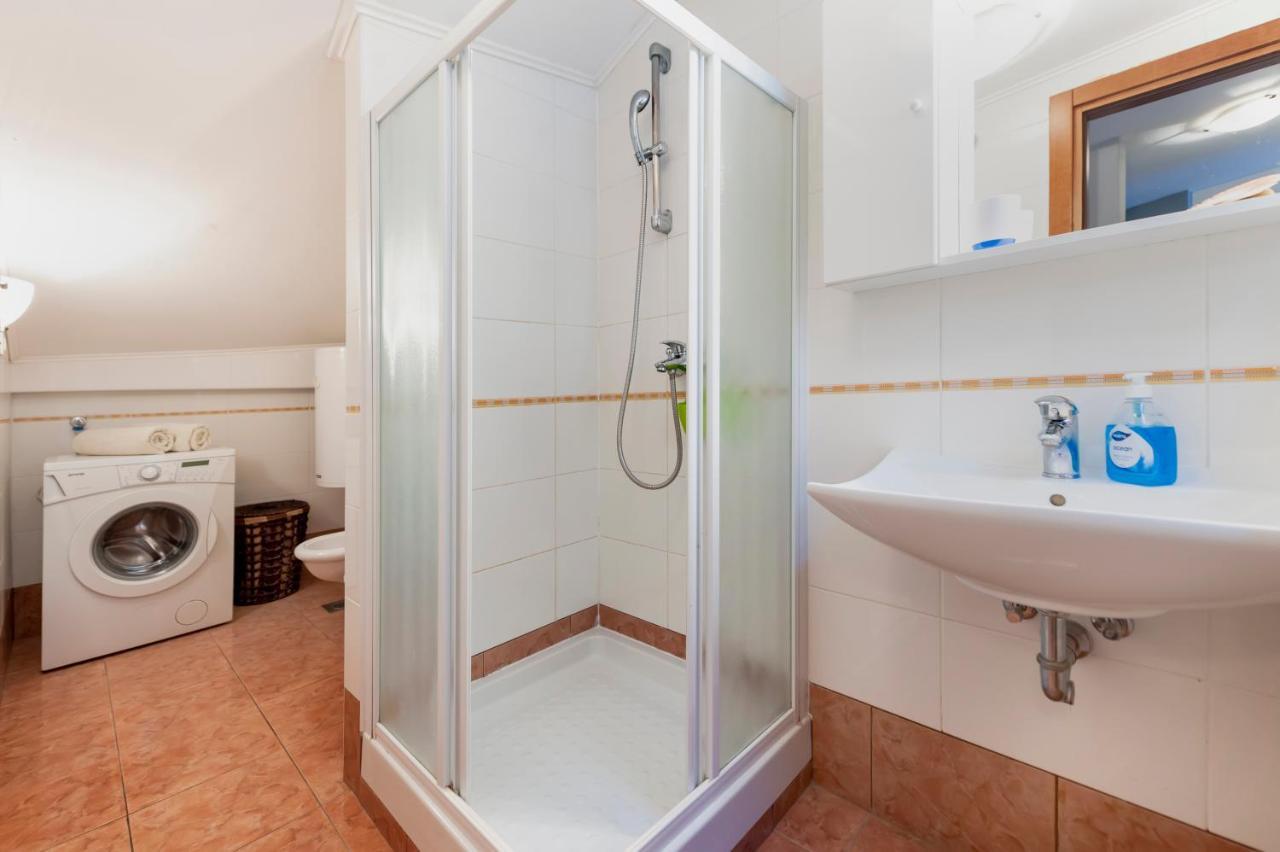 Sea View Apartment Rovinj Exterior foto